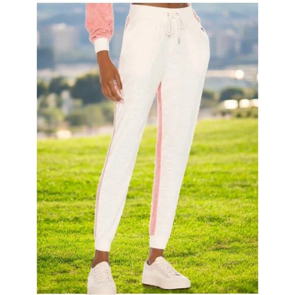 NWT - L*Space Back At It Pants Terry Sweatpants in Pink & Cream Size: M - Picture 4 of 6